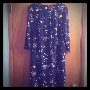 Ann Taylor 3/4 sleeve knee length dress